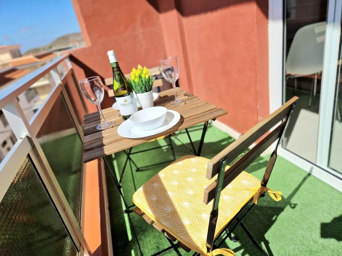 Guest house Habitacion Privada En Apartamento Moderno Compartido Cerca De La Playa Y Aeropuerto Hotel San Isidro